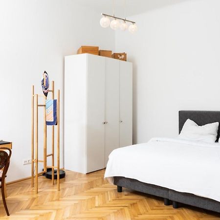Altbauschatz Am Alsergrund, Naehe Innere Stadt Vienne Extérieur photo